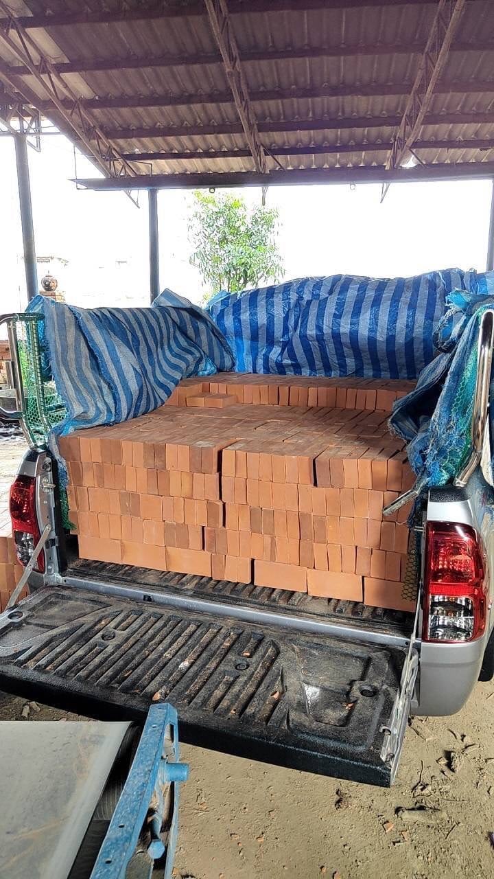 อิฐโชว์ 4×8 หน้างาน ชานุมาน อำนาจเจริญ